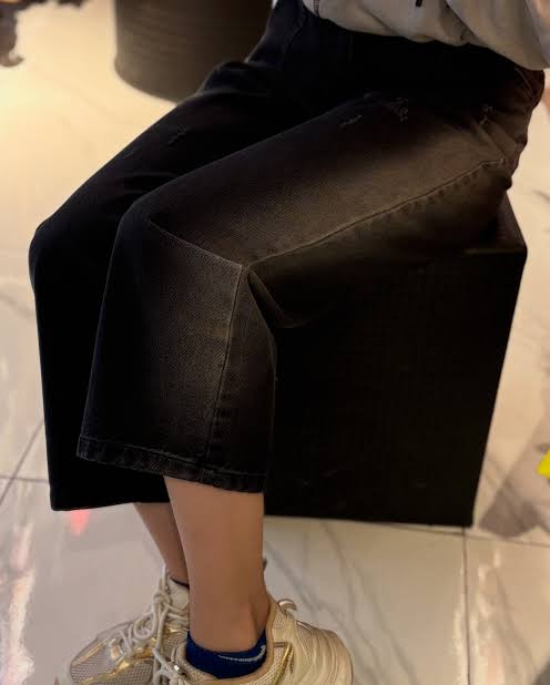 شلوار فول واید لگ جین اصلی زنانه بسبار شیک و جذاب ، شلوار تمام بگ جین درجه یک زنانه