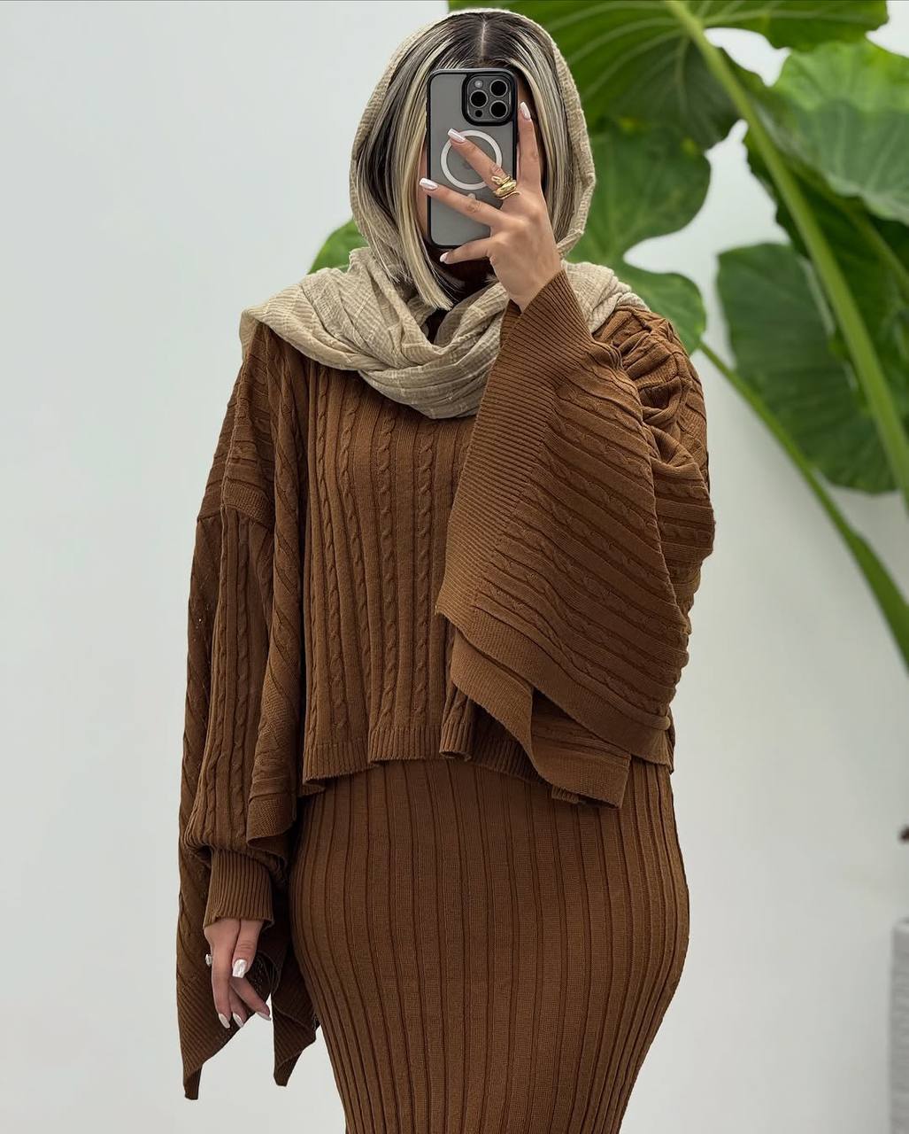 ست دو تیکه بافت زنانه و دخترانه پاییزه و زمستانه، ست بافت دو تیکه سارافون و رویه شیک و جدید و ترند