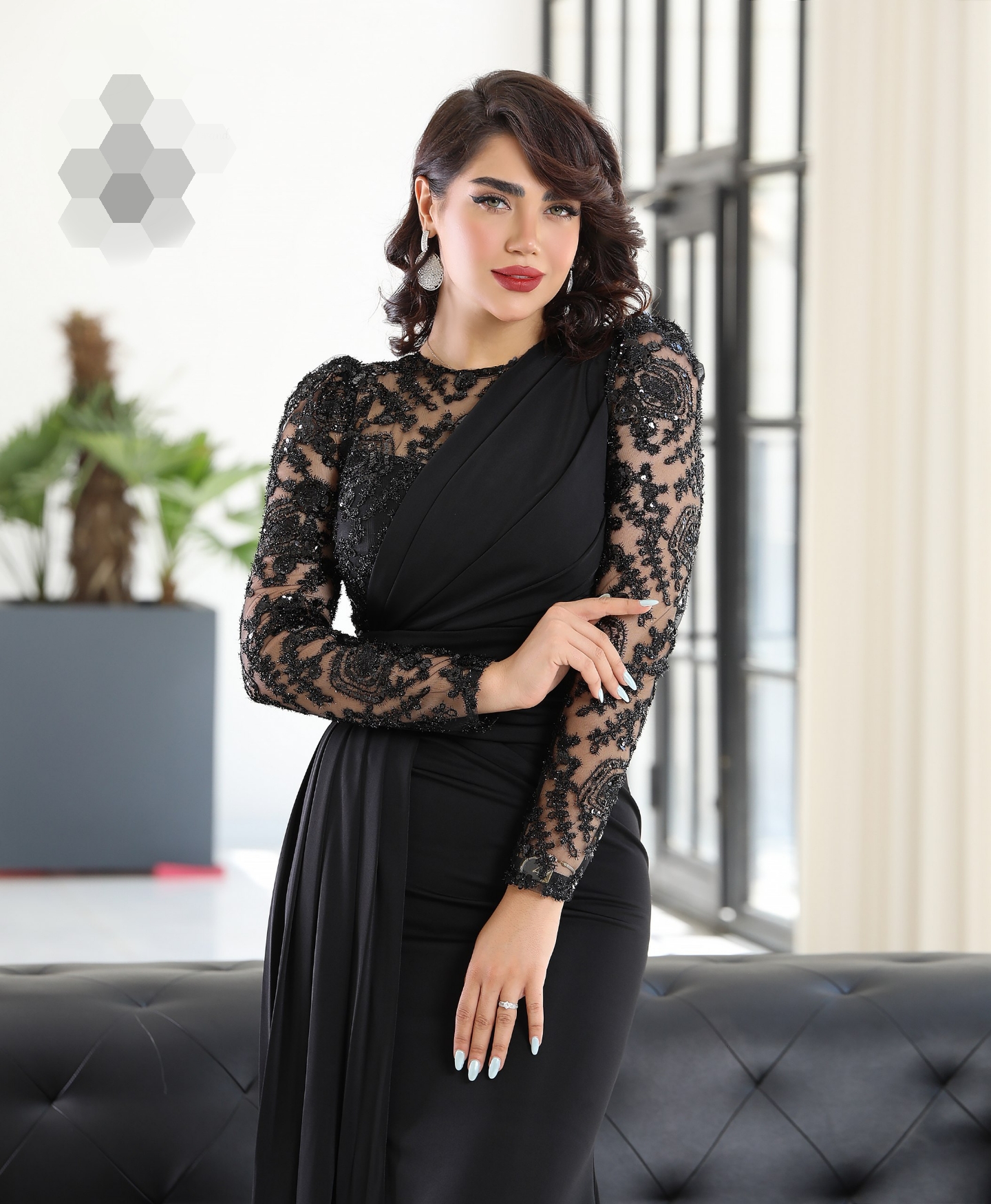 لباس مجلسی مشکی زنانه کرپ غواصی و خرجکار جدید و شیک ، لباس مجلسی زنانه بسیار شیک و جذاب زنانه مشکی