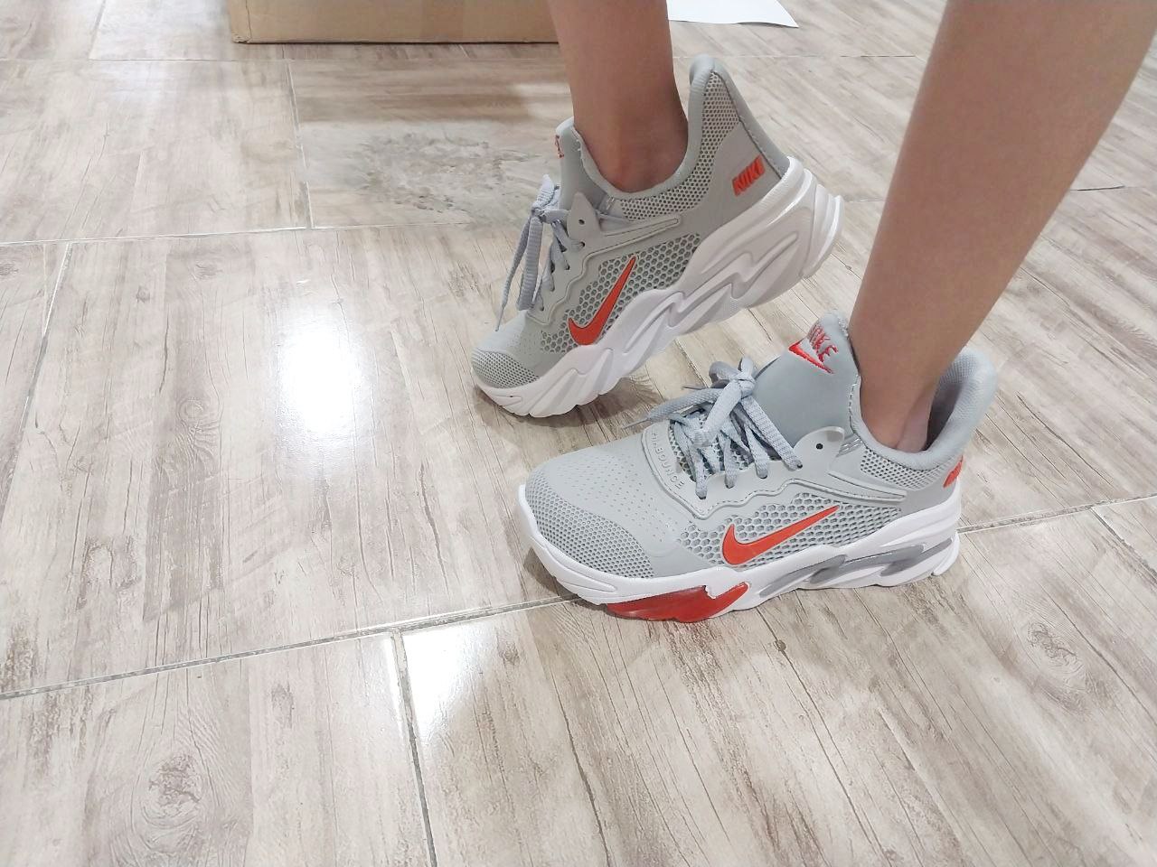 کفش کتونی بچگانه ، کفش کتونی بچه گانه درجه یک